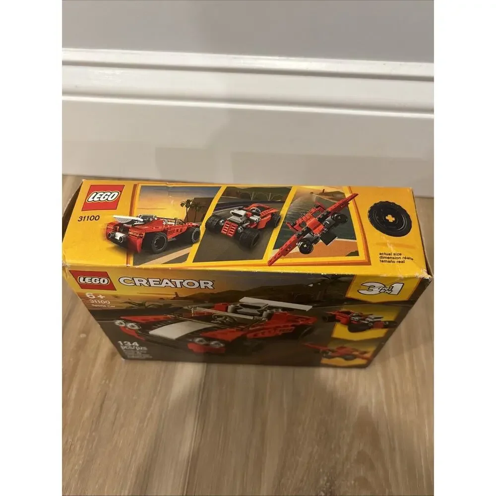LEGO Creator 3 In 1: Sports Car #31100 / 134 Pieces / 100% Complete